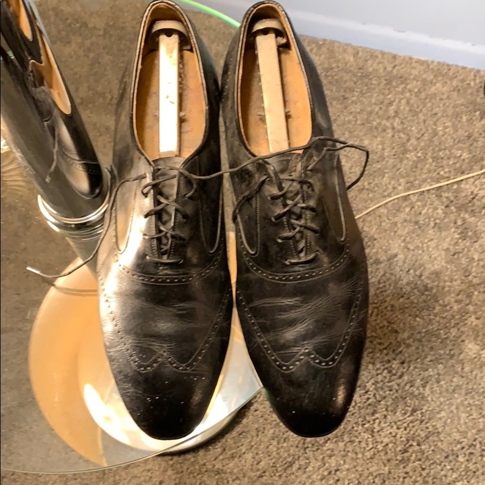 Shoe